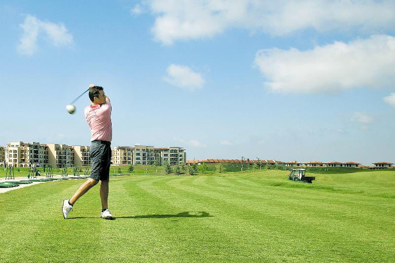 Lighthouse Golf & Spa Apartments Baltjik Exteriör bild